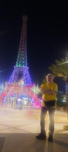 عکس برج ایفل کیش 