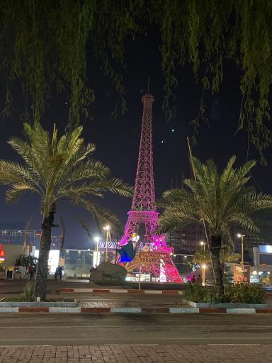 عکس برج ایفل کیش 