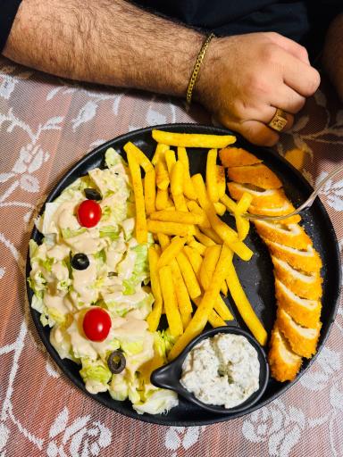 عکس کافه لونه