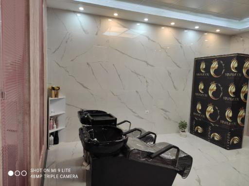 عکس سالن زیبایی ماه بانو حیدری 