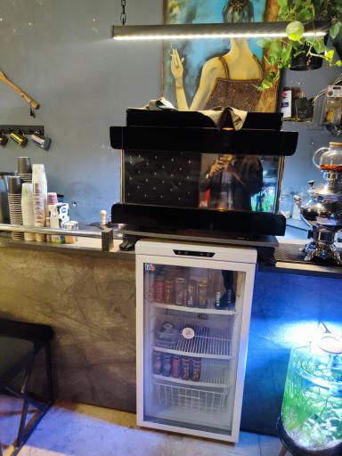 عکس کافه قهوه ایلوم