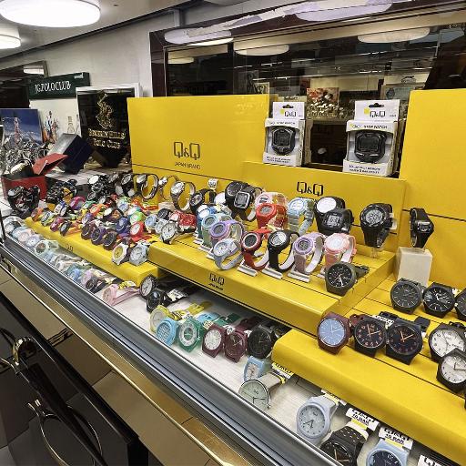 عکس فروشگاه ساعت کوروش