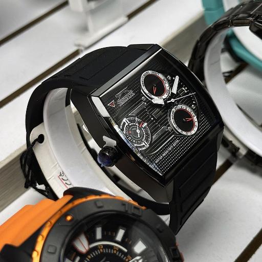 عکس فروشگاه ساعت کوروش