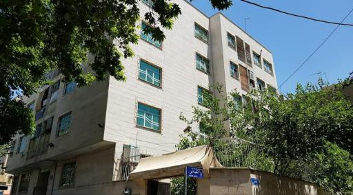 عکس ساختمان سپیدار بریانک