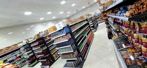 عکس ارزانسرای هفت و چهار