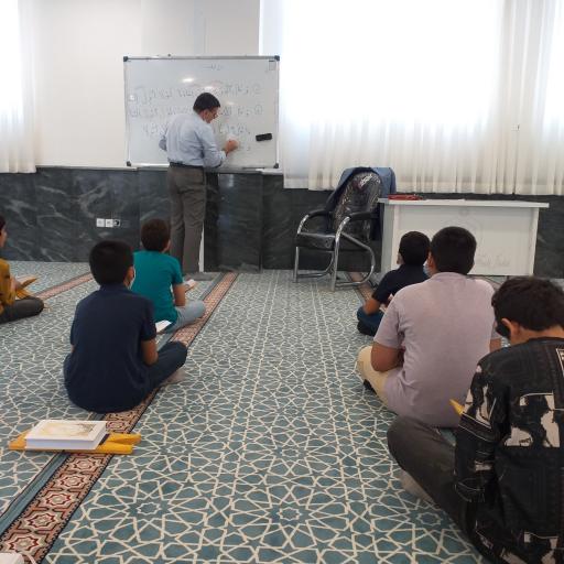 عکس موقوفه قرآنی شهدای شاندیز (مرکز تخصصی قرآن و عترت)