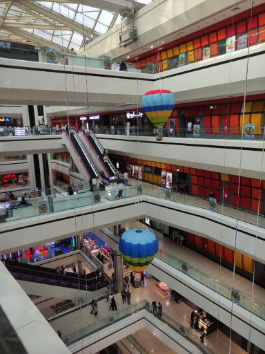 عکس پردیس سینمایی کوروش