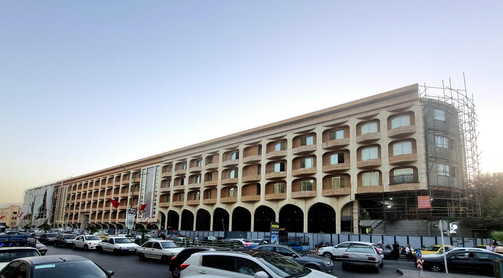 عکس هتل ویرا (در حال ساخت)