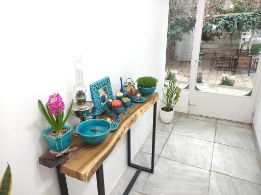 عکس آموزشگاه موسیقی لیلی و مجنون