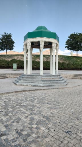 عکس ورودی پارک ملل ملایر