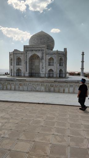 عکس ورودی پارک ملل ملایر