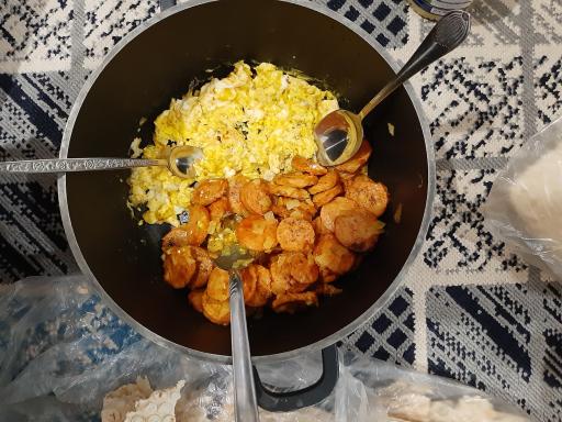 عکس بازار پارچه و پوشاک کوچه برلن