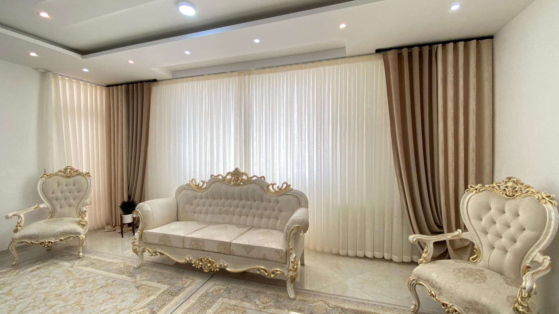 عکس گالری پرده و کاغذ دیواری سایه روشن