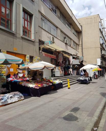 عکس بازار پارچه و پوشاک کوچه برلن