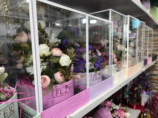 عکس گل فروشی مریم