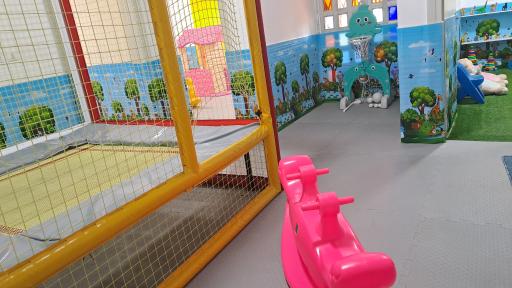 عکس خانه بازی مهرآفرین 