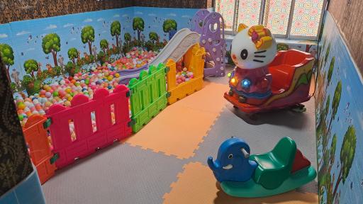 عکس خانه بازی مهرآفرین 