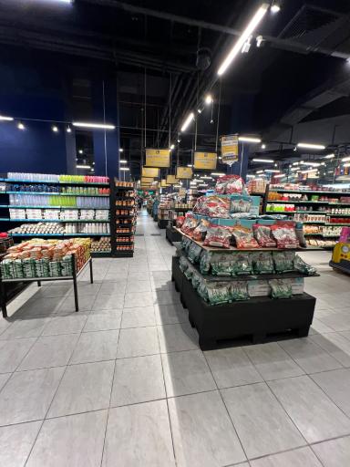 عکس هایپر مارکت میتا