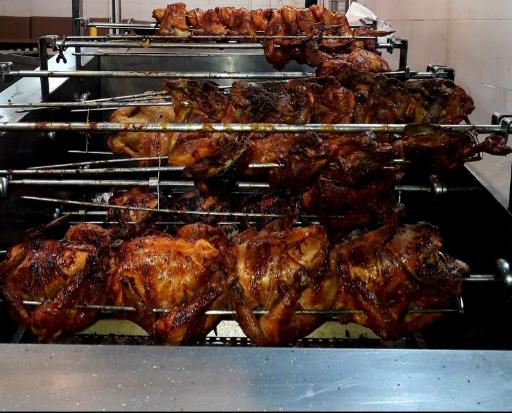 عکس مرغ زغالی آوازه