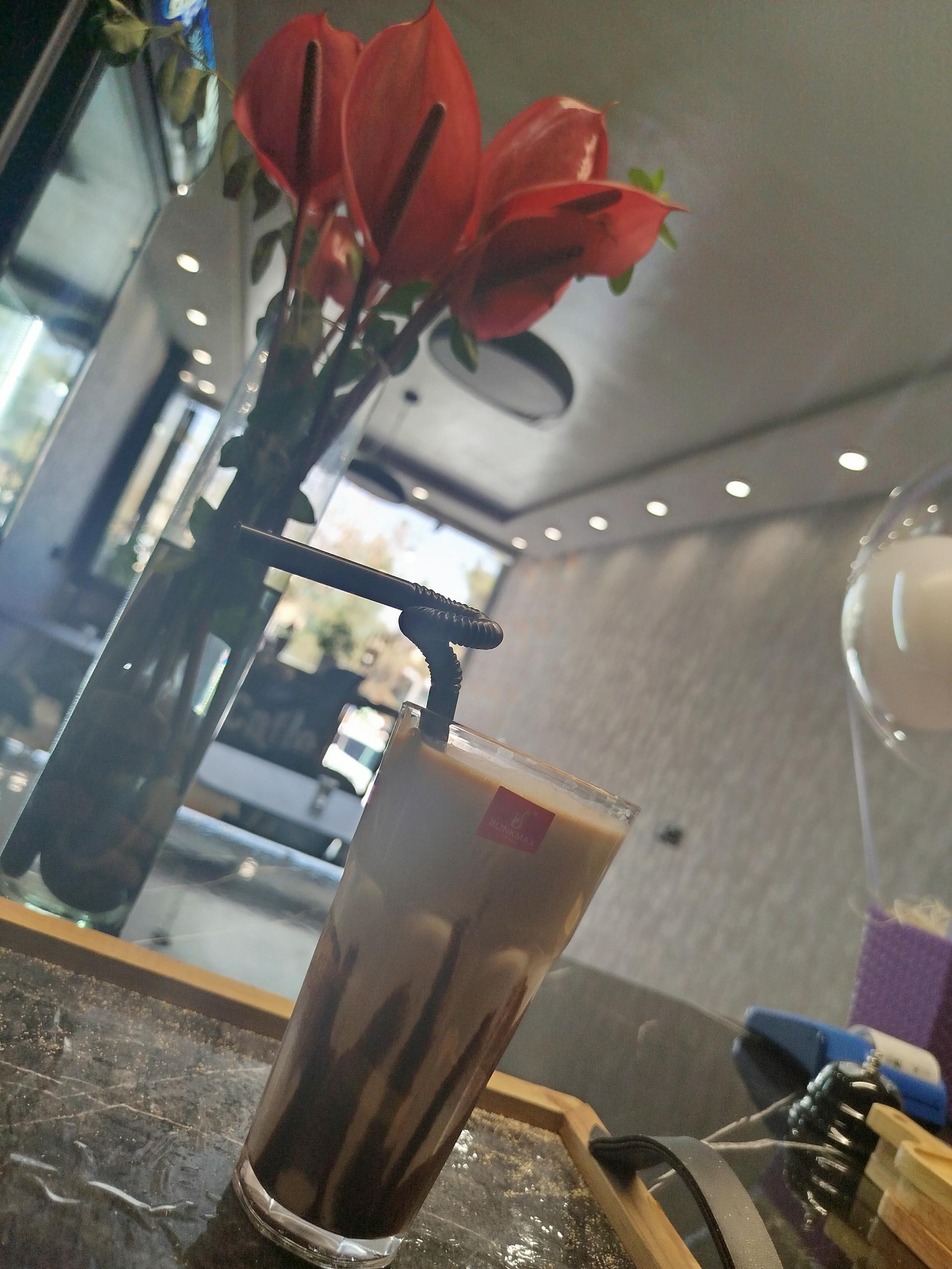 عکس کافه شدو