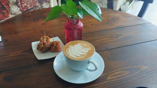 عکس کافه سبز