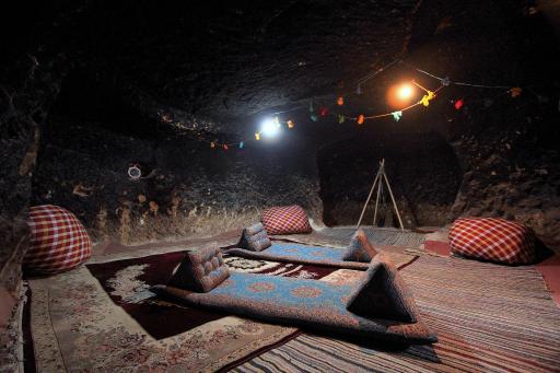 عکس اقامتگاه بومگردی بن میمند