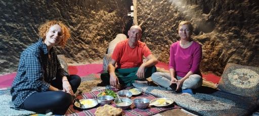 عکس اقامتگاه بومگردی بن میمند