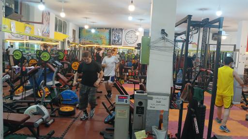 عکس باشگاه بدنسازی فلاح