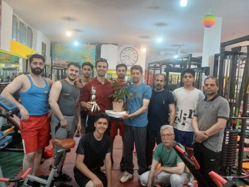 باشگاه بدنسازی فلاح