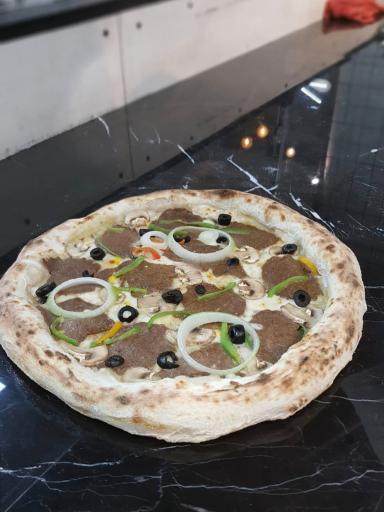 عکس فست‌فود آتیش