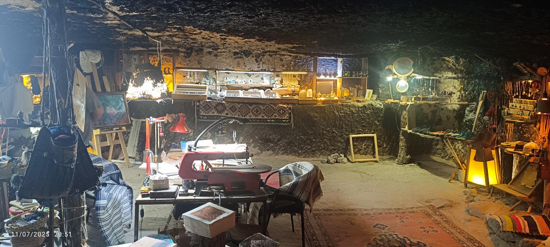 عکس اقامتگاه بومگردی بن میمند