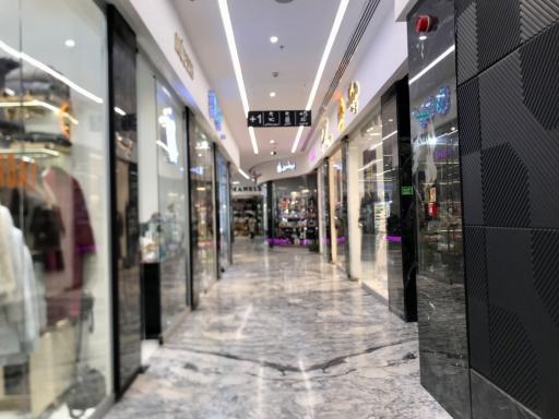 عکس مجتمع تجاری زیما مال