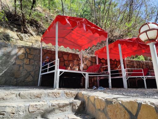 عکس رستوران آبشار جاغرق