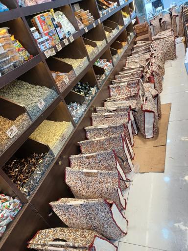 عکس خشکبار رویال 