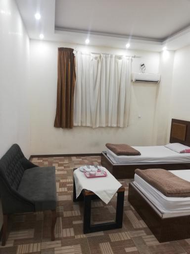 عکس هتل صدرا