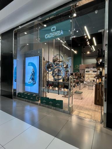 عکس کفش کادنزا شعبه اطلس مال