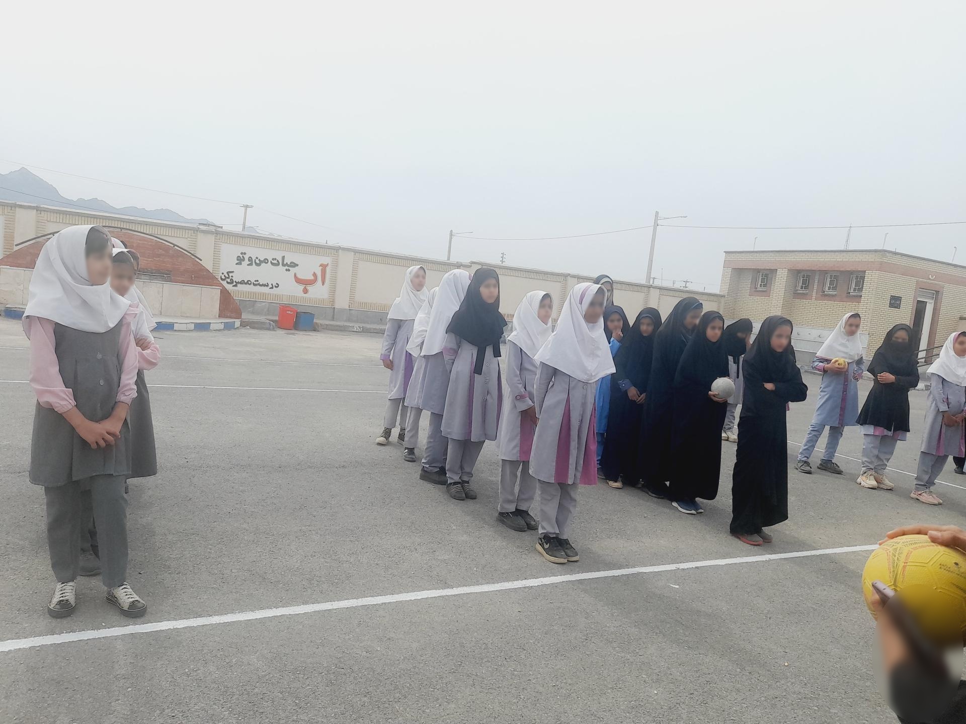 عکس دبستان قلم چی 