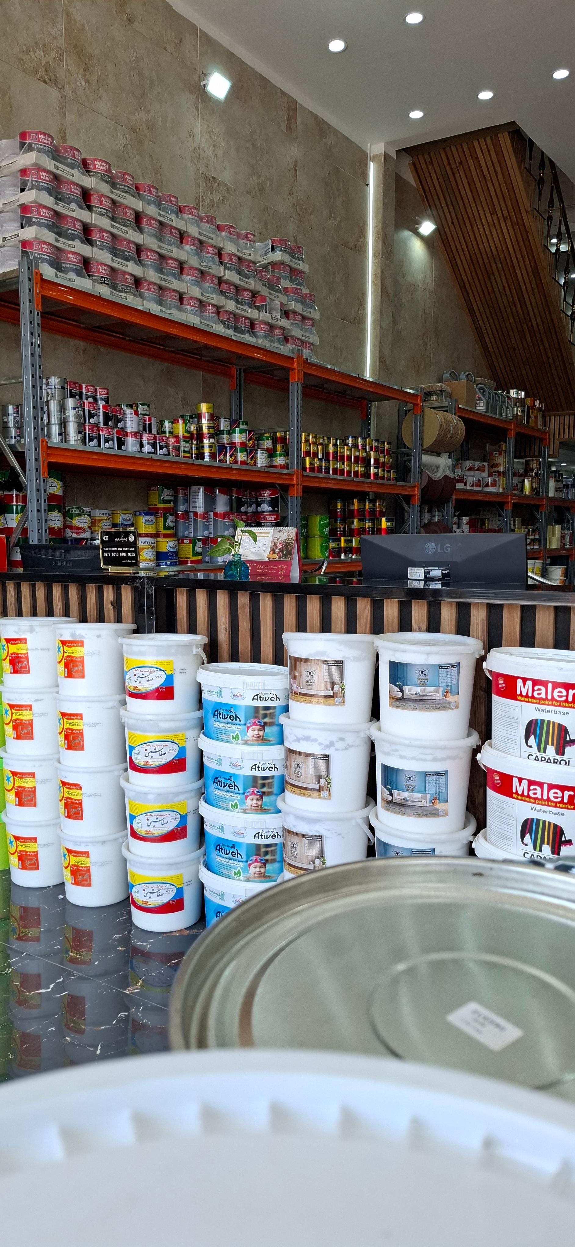 عکس فروشگاه رنگ دکور ۲