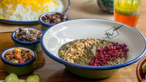 عکس رستوران گیلانه