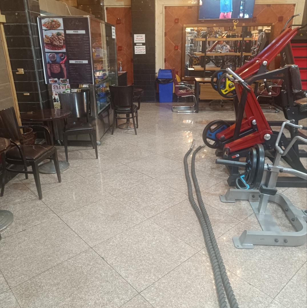 عکس باشگاه بدنسازی قصر شیرین