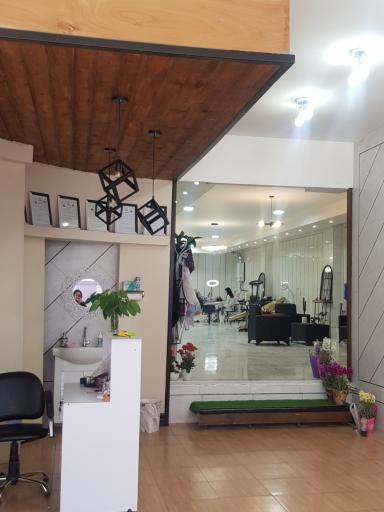 عکس آرایشگاه و آموزشگاه زیبایی مهتاب صادقی