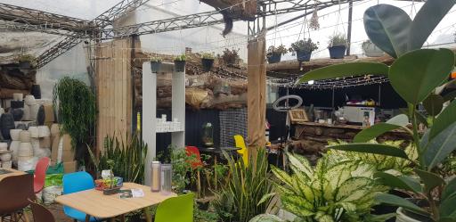 عکس کافه گل