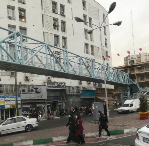 عکس پل عابر پیاده