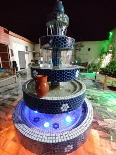 عکس سرای سنتی شب چراغ