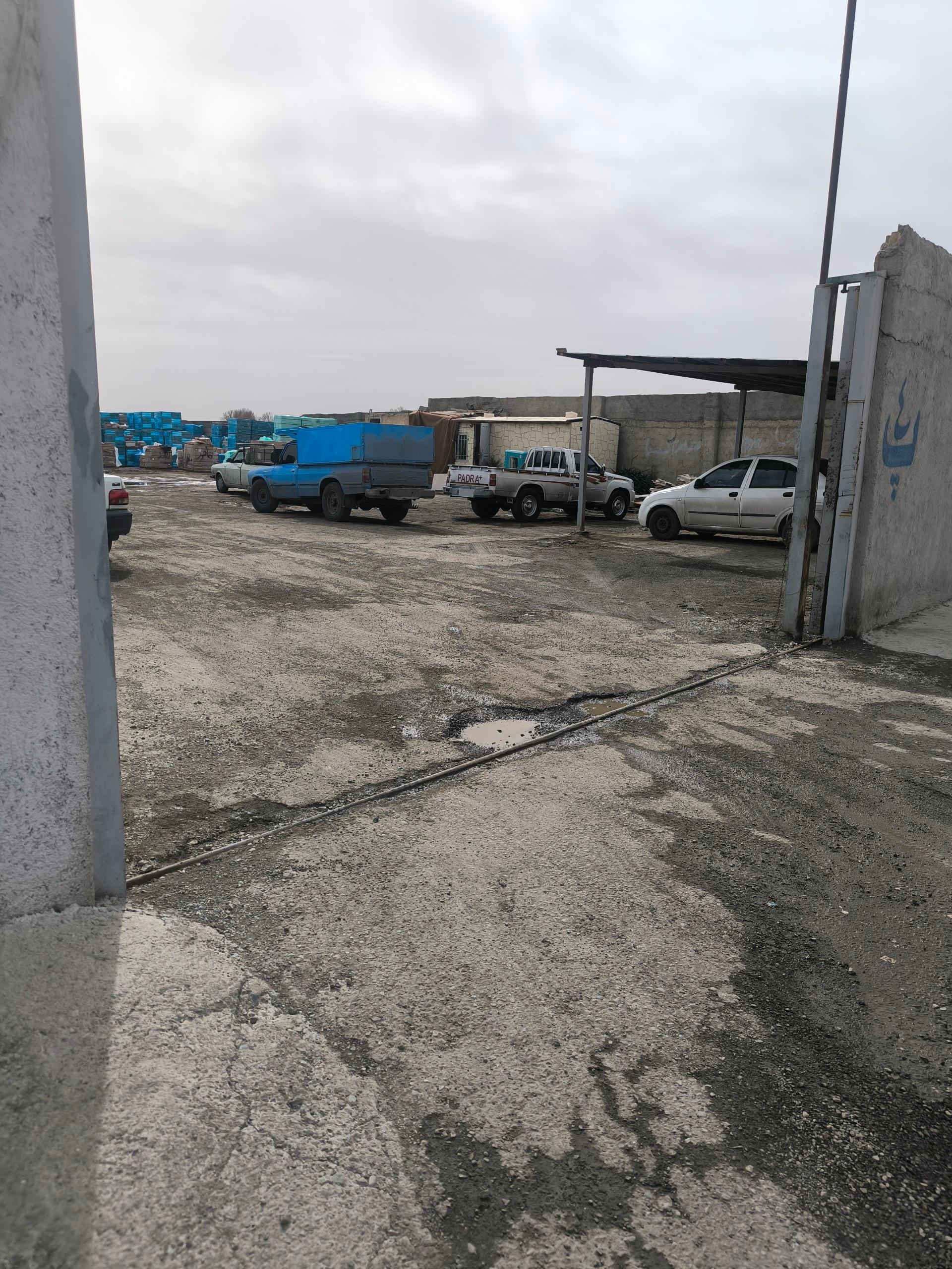 عکس انبار سپنتا سرام