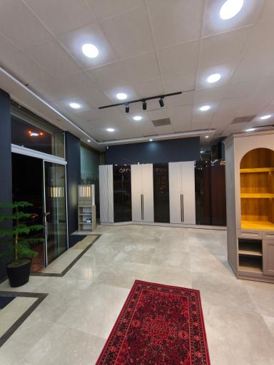 کابینت و‌ کمددیواری فُرم چید