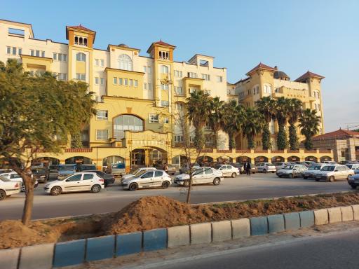 عکس موسسه آموزش عالی روزبهان