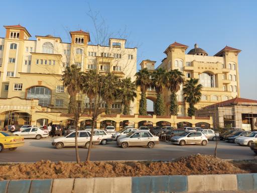 عکس موسسه آموزش عالی روزبهان