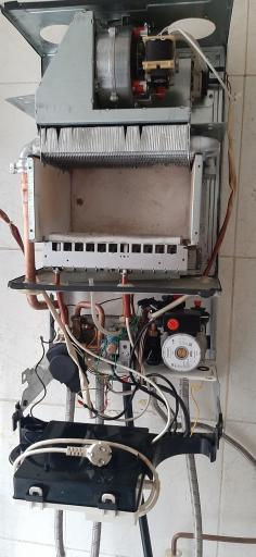 عکس تعمیر تخصصی گَهَر پکیج