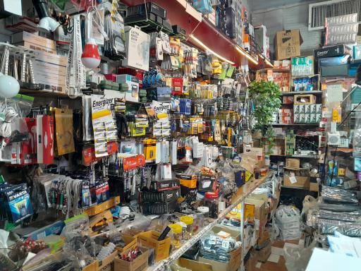 عکس خدمات فنی شادروان